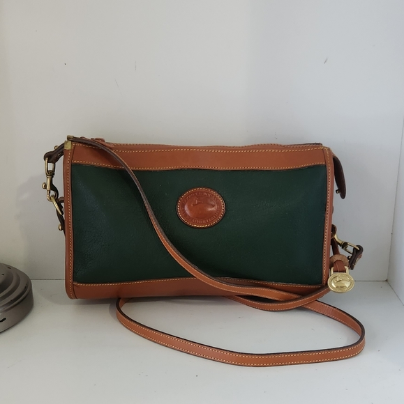 Dooney & Bourke Handbags - Vintage Dooney and bourke Olive Green Color Pebbled Leather/Tan Crossbody bag